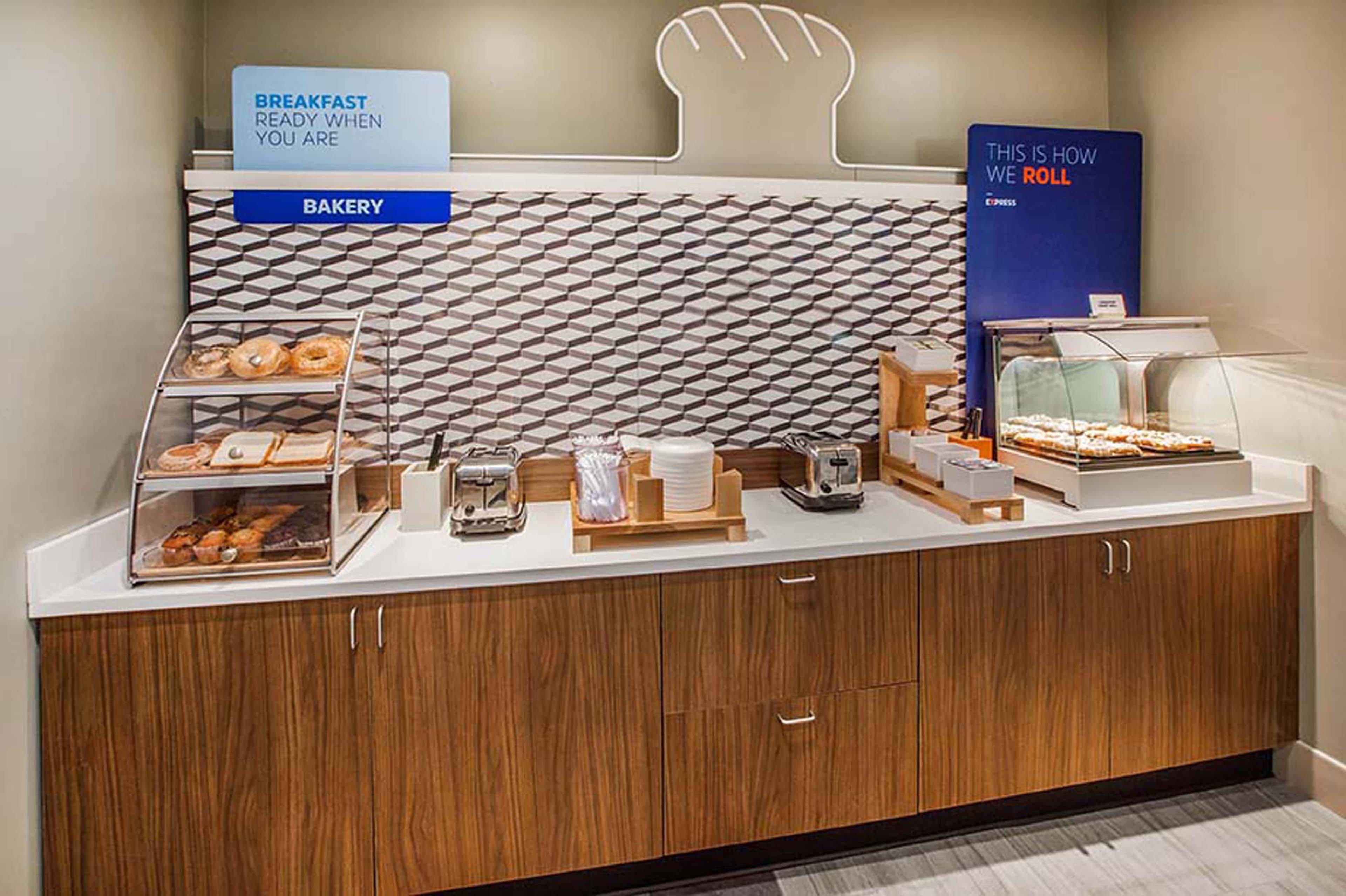 Holiday Inn Express & Suites Cookeville By Ihg Εξωτερικό φωτογραφία