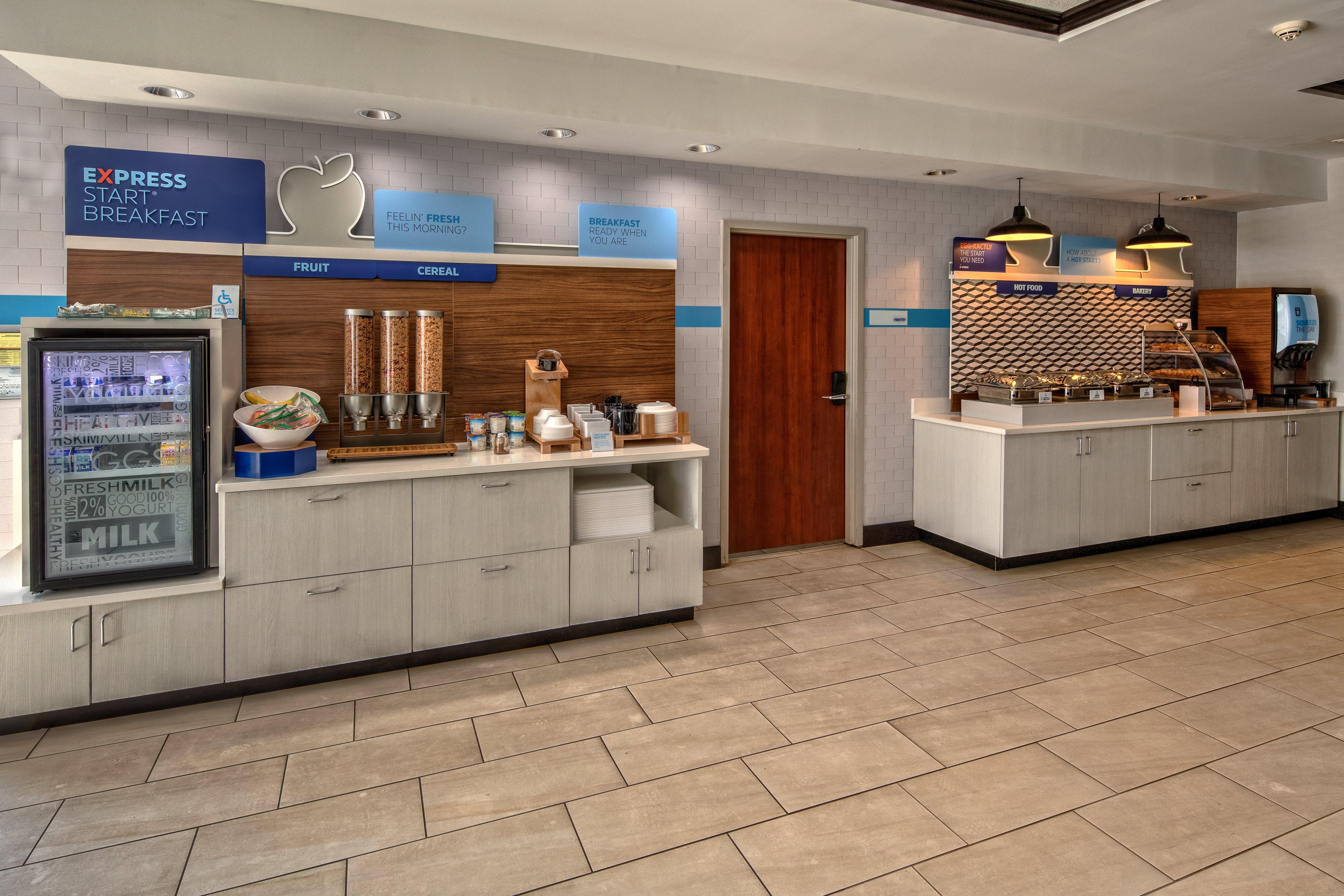 Holiday Inn Express & Suites Cookeville By Ihg Εξωτερικό φωτογραφία