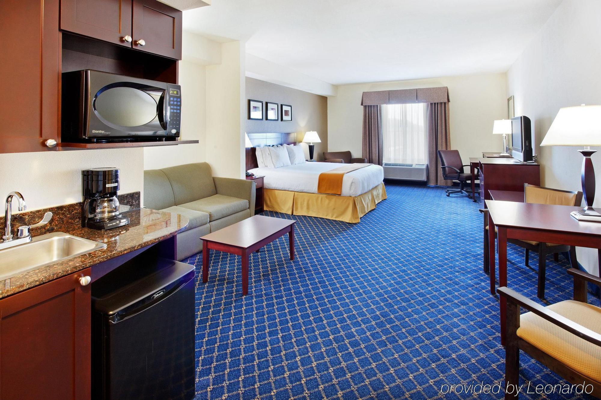Holiday Inn Express & Suites Cookeville By Ihg Δωμάτιο φωτογραφία